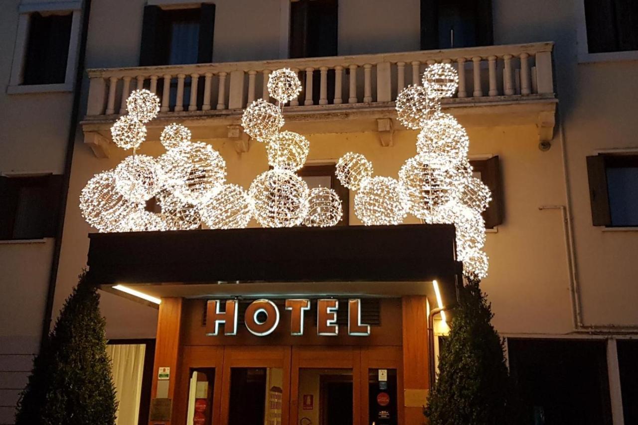 Hotel Doriguzzi Feltre Exterior foto