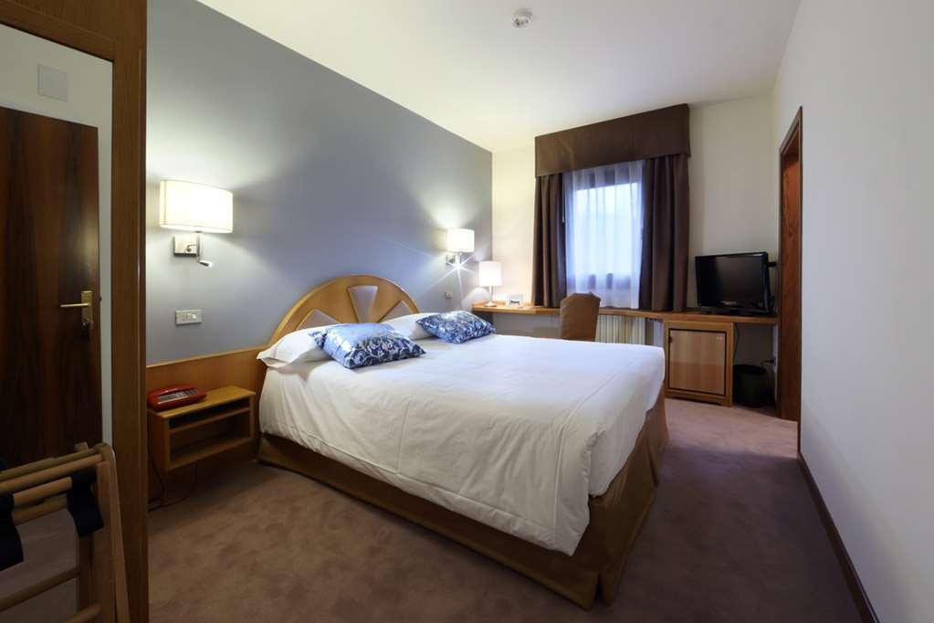 Hotel Doriguzzi Feltre Quarto foto